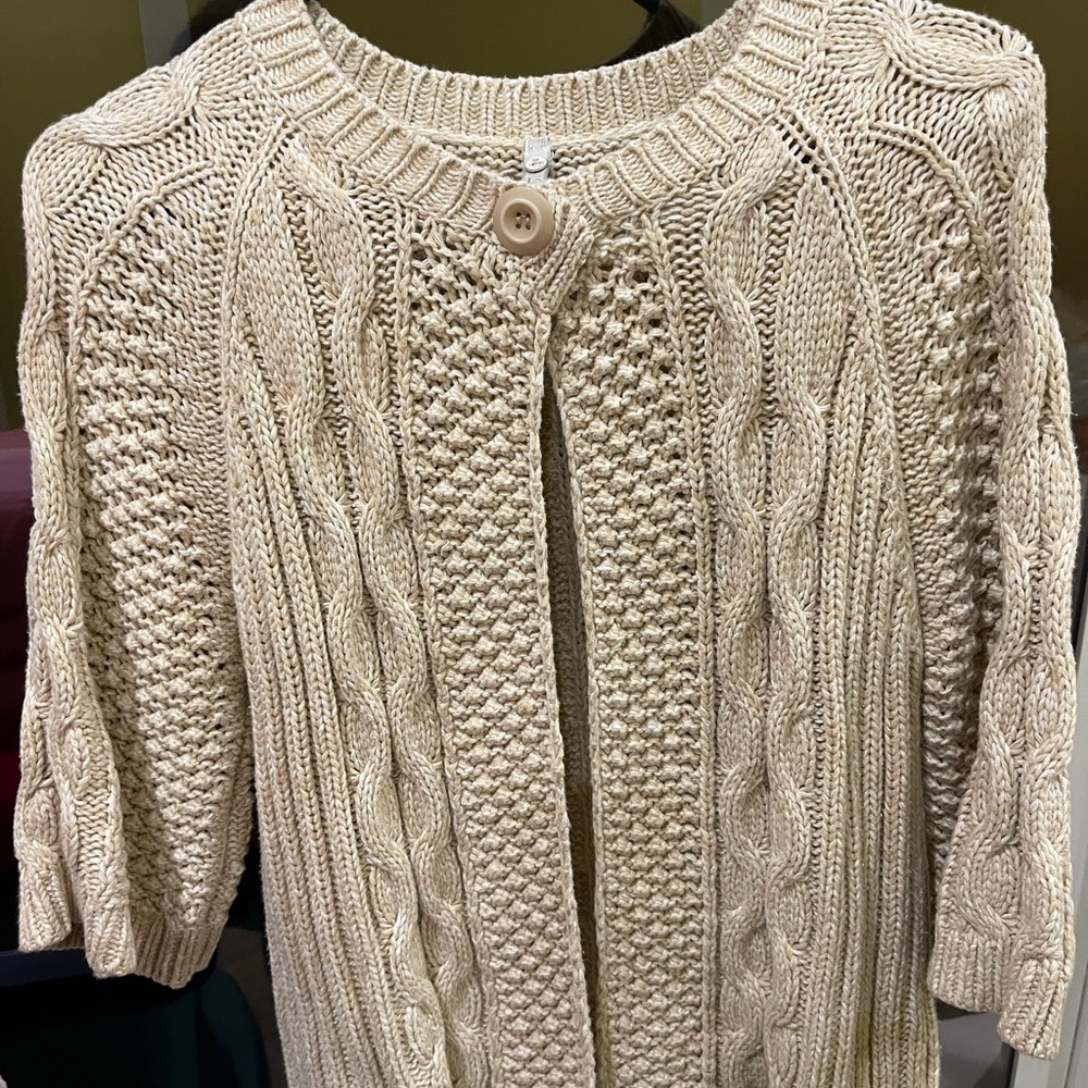 Women’s cardigan